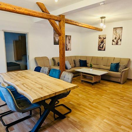 Die Arche - Eigene Haushaelfte Im Stadtzentrum Arnstadt Dış mekan fotoğraf