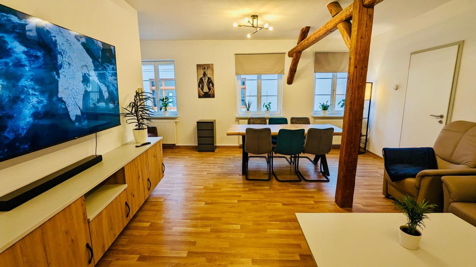 Die Arche - Eigene Haushaelfte Im Stadtzentrum Arnstadt Dış mekan fotoğraf